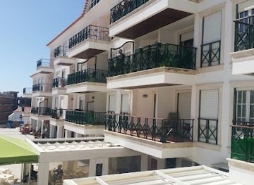 portugal/ericeira/bar/la-luna-bar