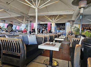 greece/thessaloniki/bar/mojo-cocktail-wine-bar