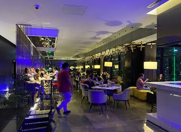 philippines/national-capital-region-ncr/bar/straight-up-bar-at-seda-bgc