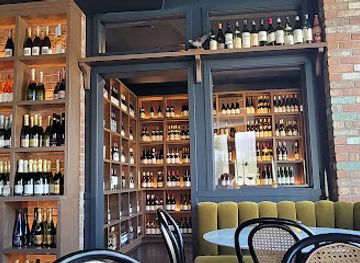 california/temecula/bar/two-travelers-wine-bar-merchant