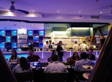 philippines/central-visayas/bar/blu-bar-grill