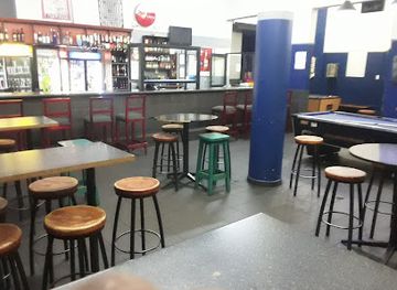 south-africa/amatola-mountains/bar/shooters-sports-bar