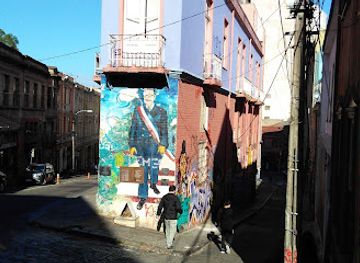 chile/valparaiso/barrio-puerto/bar/tertulia-bar