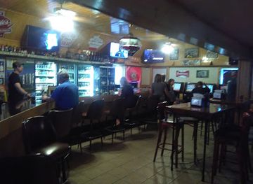 wisconsin/central-wisconsin/bar/norm-s