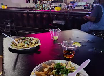 california/hayward/bar/why-not-lounge