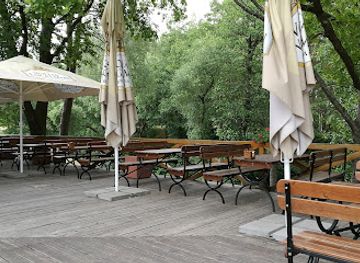 lithuania/dzukija-national-park/bar/dzukijos-dvaras