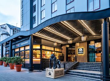 france/vendée-coast/bar/bar-a-cocktails-restaurant-la-roche-sur-yon-monkey-place