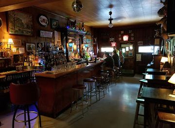 pennsylvania/reading/bar/mike-s-tavern