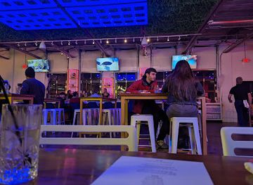 virginia/lynchburg/bar/day-and-night