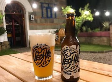 bolivia/andean-valleys/bar/patio-vecha
