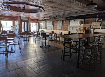Stone Row Kitchen + Bar