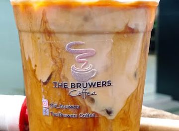 brunei/tutong/bar/the-bruwers-coffea-shop