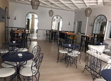 tunisia/southern-tunisia/bar/maison-bleue-tunis
