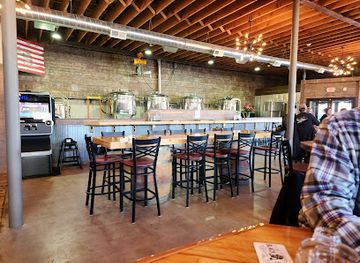 north-dakota/devils-lake/bar/black-paws-brewing-company