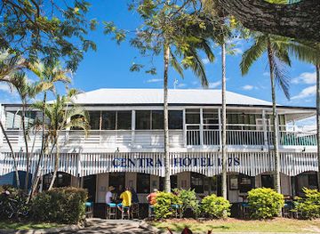 australia/port-douglas/bar/central-hotel-port-douglas