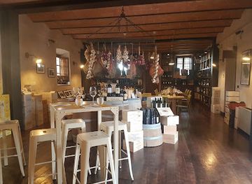 italy/chianti/bar/foresteria-villa-cerna