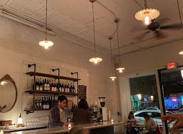new-york/hudson-valley/bar/brunette