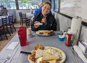 missouri/pomme-de-terre-lake/bar/254-cafe