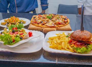 rwanda/volcanoes-national-park/bar/the-b-lounge