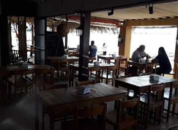 uruguay/cabo-polonio/bar/restaurant-mariemar