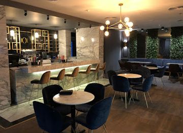 egypt/upper-egypt/bar/one-o-one