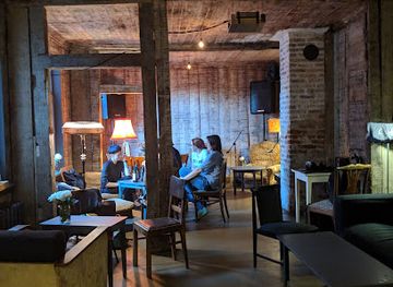 latvia/riga/bar/aleponija