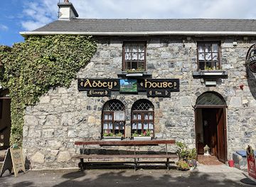 ireland/county-westmeath/bar/the-abbey-house
