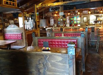 argentina/patagonia/bar/cava-clandestina