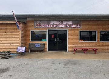arkansas/mississippi-alluvial-plain/bar/spring-river-draft-house-grill