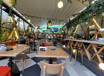 romania/constanta/bar/doors-club