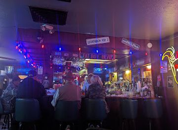 new-mexico/carlsbad/bar/cal-s-shade-western