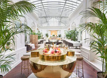 Champagne Bar