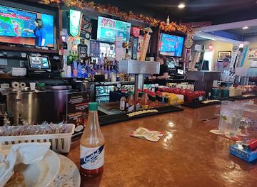 mississippi/gulf-coast-beaches/bar/adventures-pub-spirits