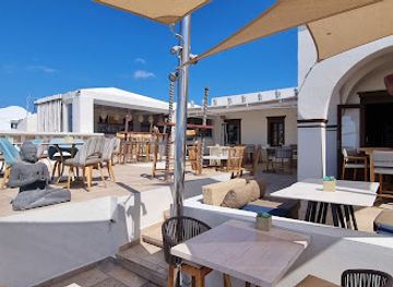 greece/santorini/imerovigli/bar/buddha-bar