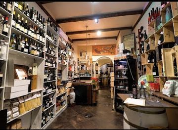 italy/palermo/mondello/bar/cantinetta-enoteca