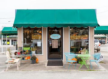 mississippi/the-pontotoc-ridge/bar/happy-day-cafe