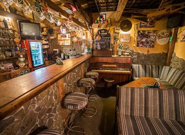 slovakia/zilina/bar/paraalpin-klub