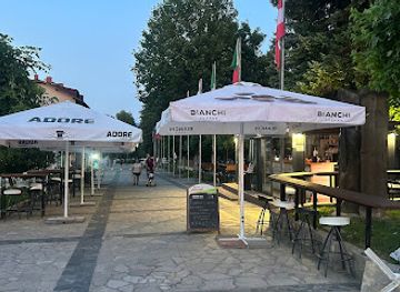 bulgaria/dobrinishte/bar/striyt-bar-bulgarina