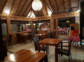 french-polynesia/leeward-islands/bar/the-lucky-house-fare-manuia-restaurant