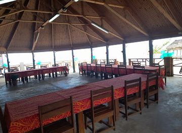 samoa/atua/bar/lululosa-beach-fales-bar-grill
