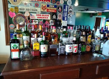 missouri/bootheel/bar/lowreys-streetside-pub