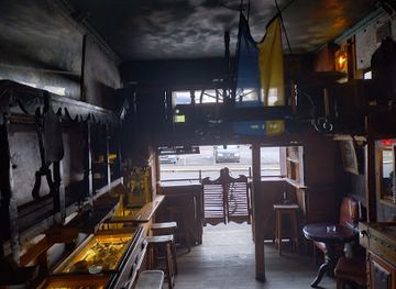 south-africa/cape-town/bar/dust-and-dynamite