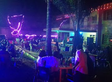 nigeria/benin-kingdom/bar/surprise-pub-and-cafe