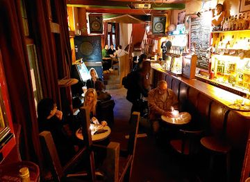 belgium/brussels/bar/booze-n-blues