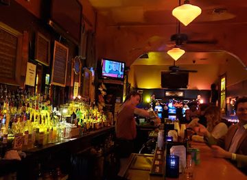louisiana/bayou-country/bar/pal-s-lounge