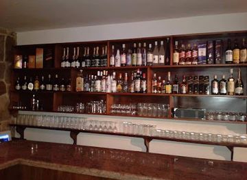 lebanon/qadisha-grotto/bar/cave-du-roi