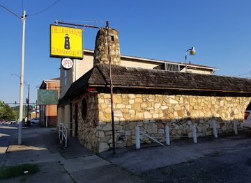 west-virginia/huntington/bar/the-lighthouse-bar