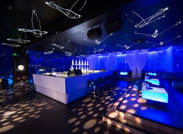 latvia/livonia/bar/coyote-fly