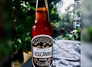 nicaragua/masaya-volcano/bar/cerveza-artesanal-volcanika