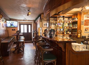 montenegro/budva-riviera/bar/old-town-pub-budva